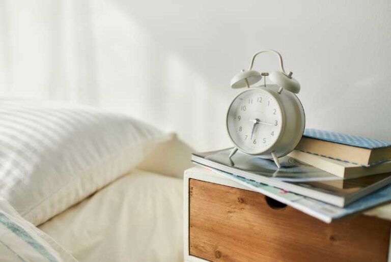 Optimizing Your Nightstand – Organization Ideas, Tips and More